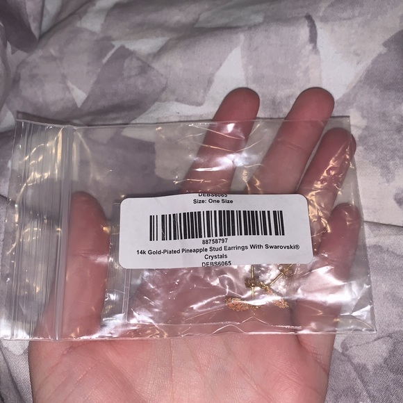 Pineapple Gold Plated Earrings - Picture 4 of 5